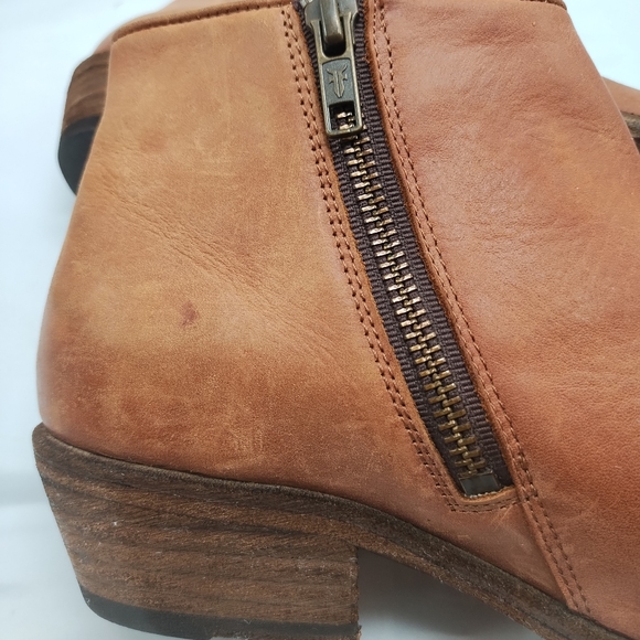 Frye Carson Piping Bootie Size 6.5 - Picture 9 of 12